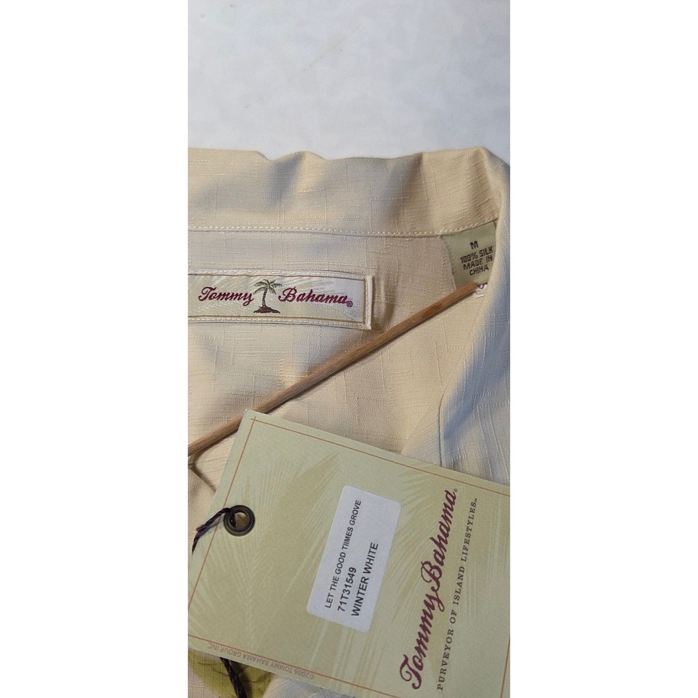 Tommy Bahama Camp Shirt Mens M Winter White New Silk Let the Good Times Grove - Picture 3 of 5